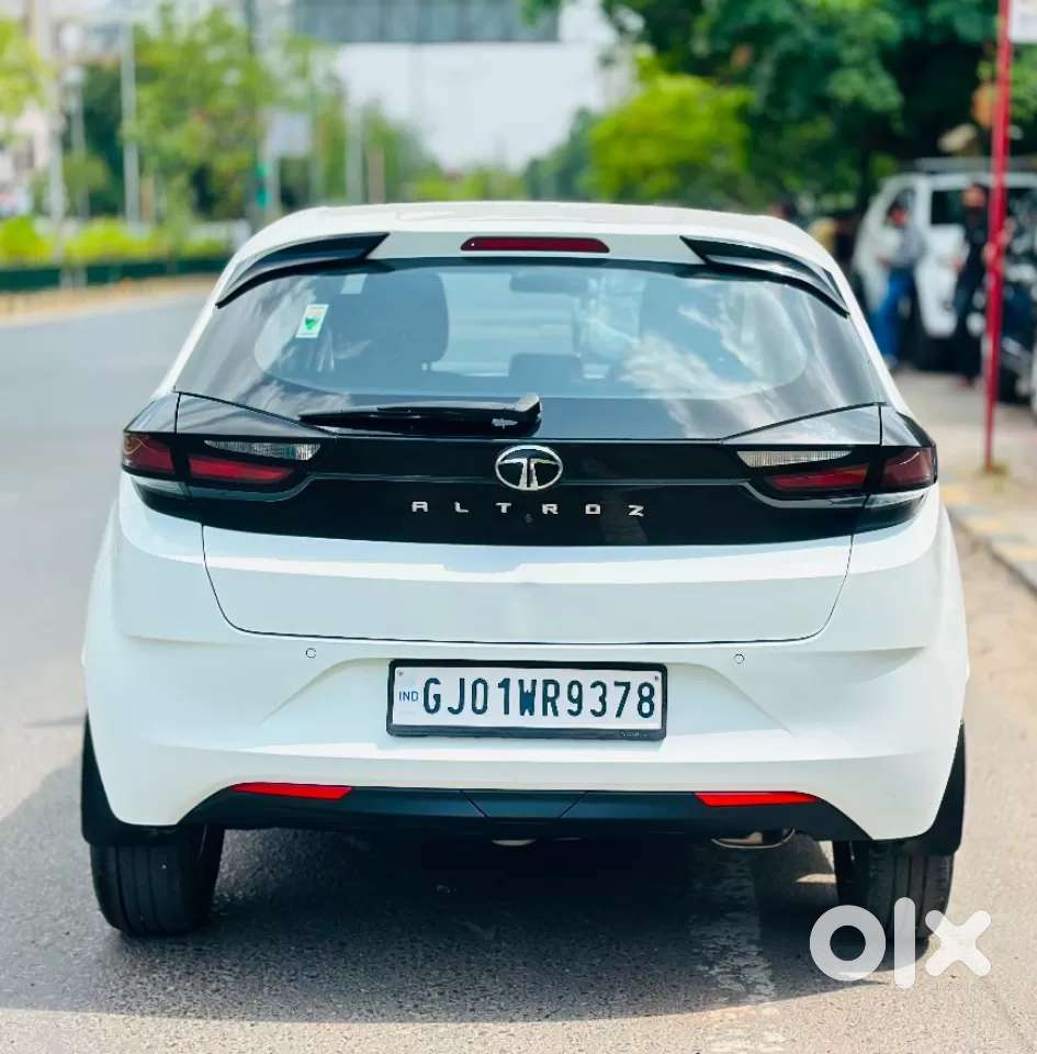 Tata Altroz Xza Plus (o) (s), 2024, Petrol
