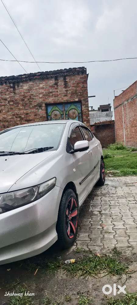 Good Condition Cng Sunroof Alloy Wheel Automatic