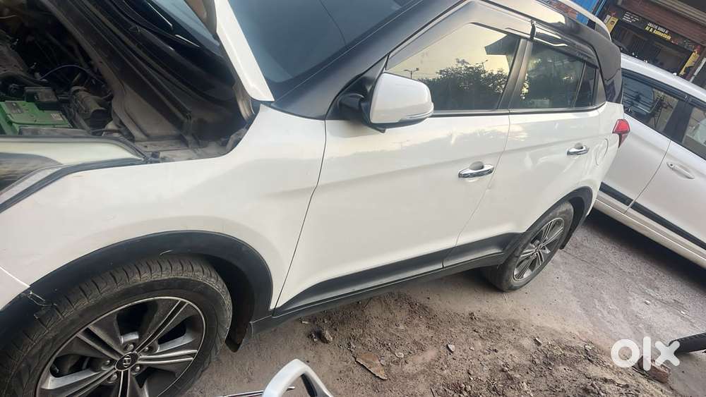 Hyundai Creta 1.6 Sx Petrol Sports Edition Dual Tone, 2016, Cng & Hy..