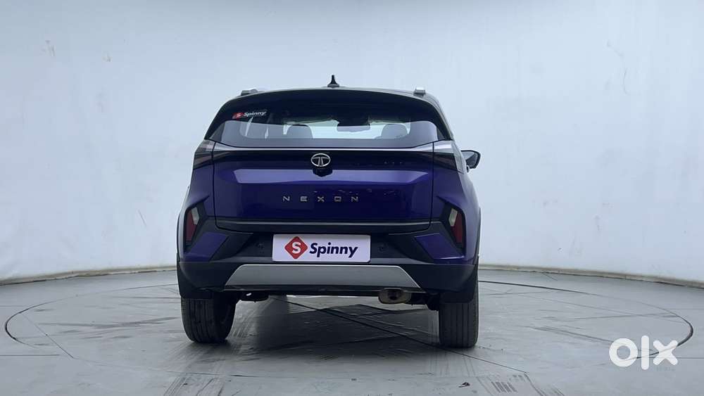 Tata Nexon Fearless Plus S Purple 1.2 Revotron Petrol 7dca Dual Tone..