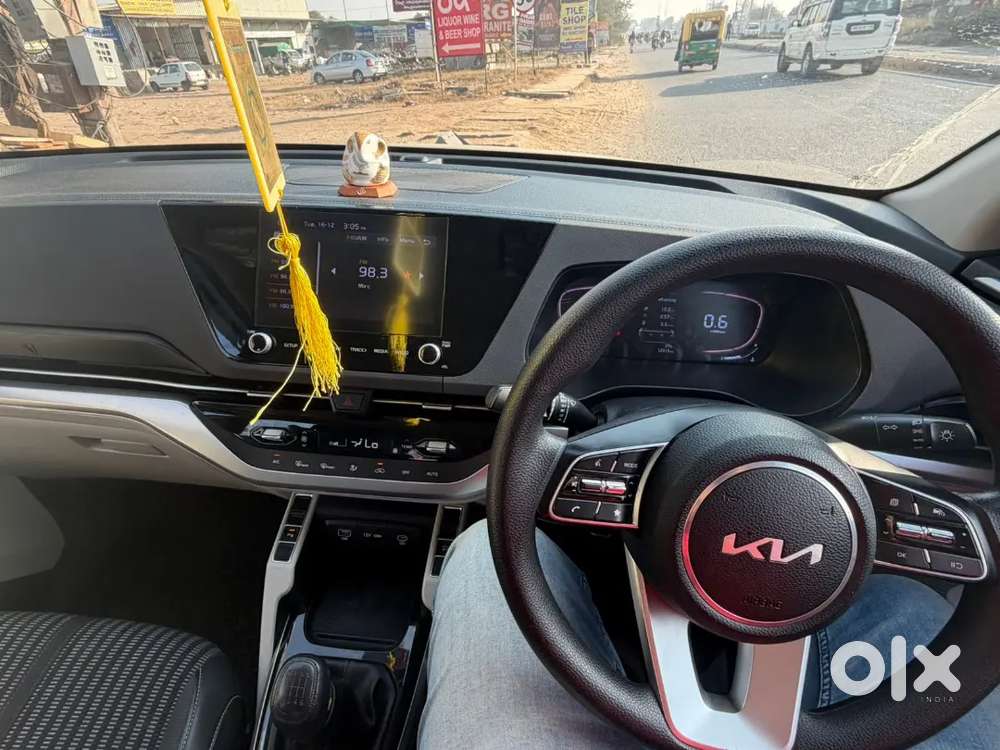 Kia Carens Prestige Plus 2022