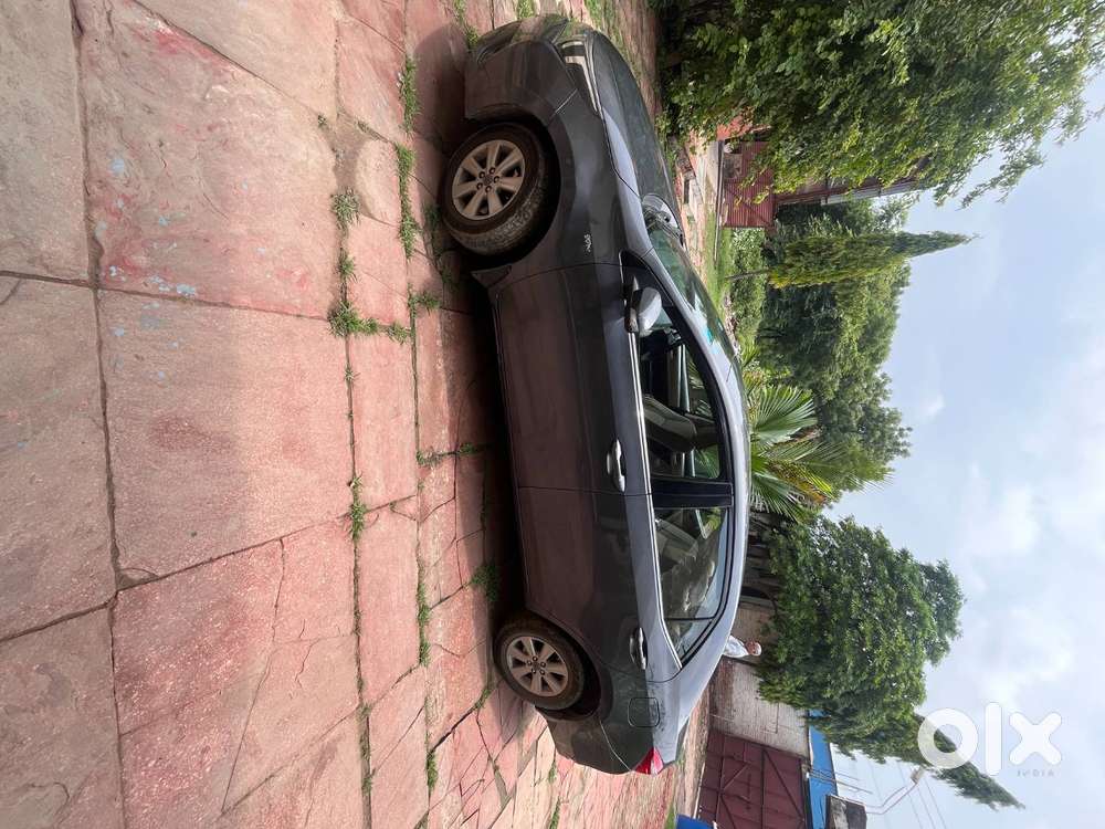 Toyota Corolla Altis For Sale &ndash; Excellent Condition, Well Maintained