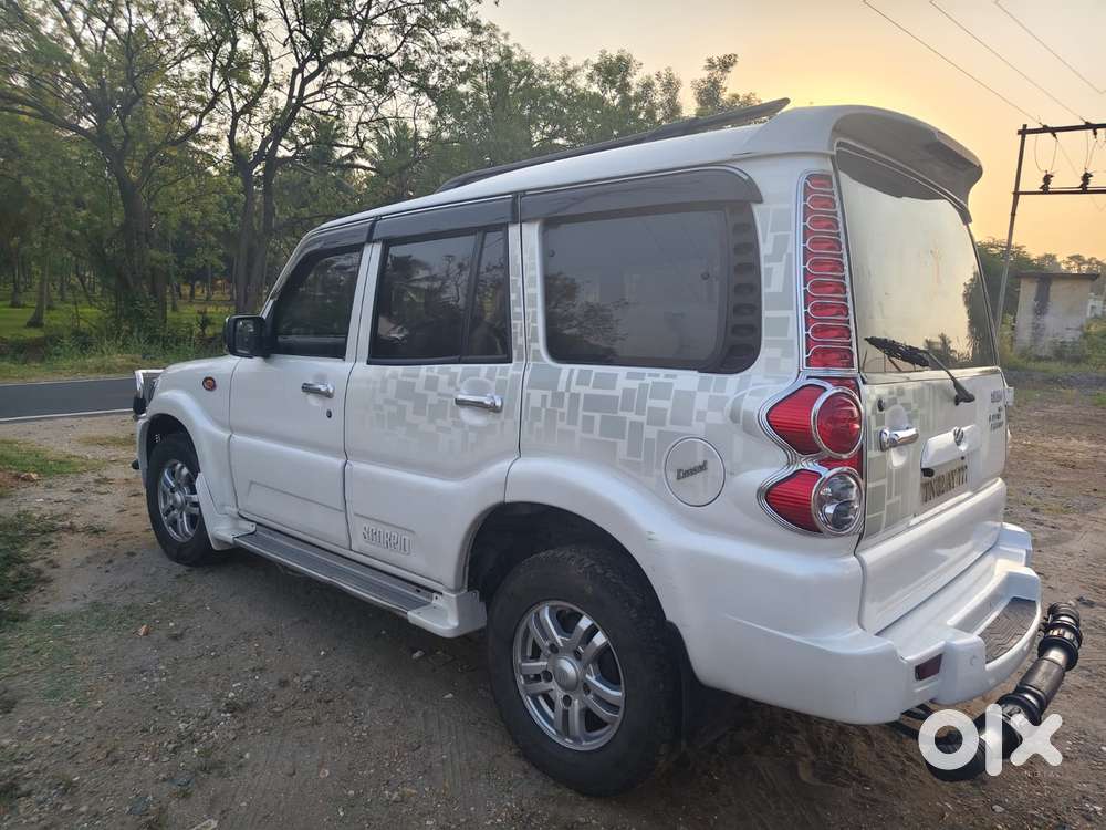 Mahindra Scorpio 2009-2014 Vlx 2wd Airbag Se Bsiv, 2011, Diesel