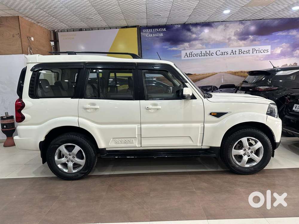 Mahindra Scorpio S10, 2017, Diesel