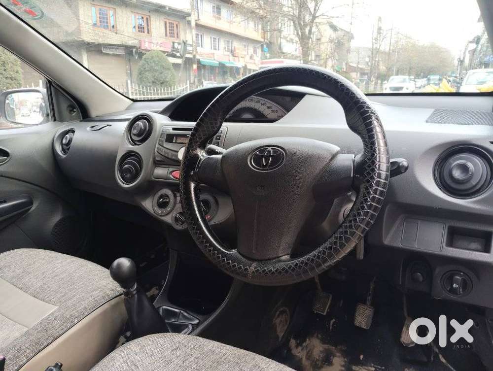 Toyota Etios 2010-2012 G, 2012, Petrol