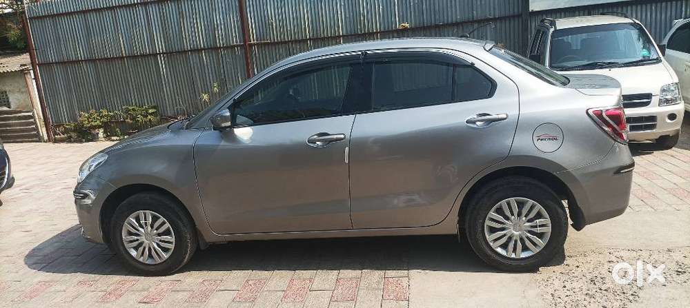 Maruti Suzuki Dzire 1.2 Vxi, 2023, Petrol