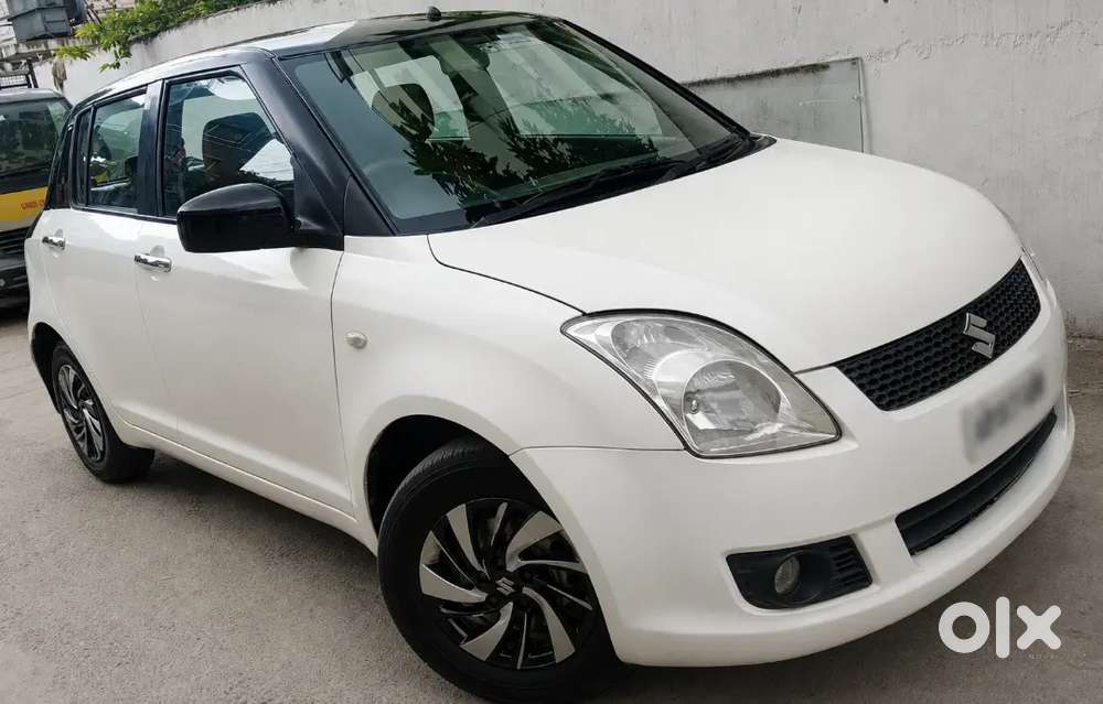 Excellent Condition Swift Vxi 2011 Model Family Car At Vry Low Price.
