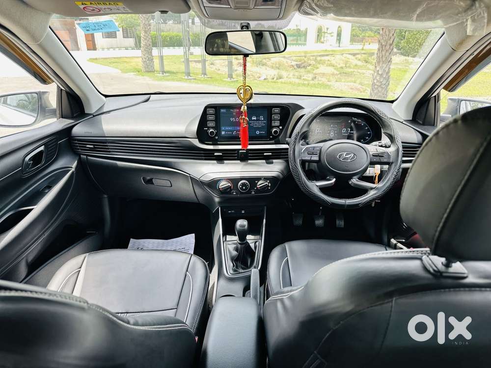 Hyundai I20 Sportz 1.2 Mt, 2023, Petrol