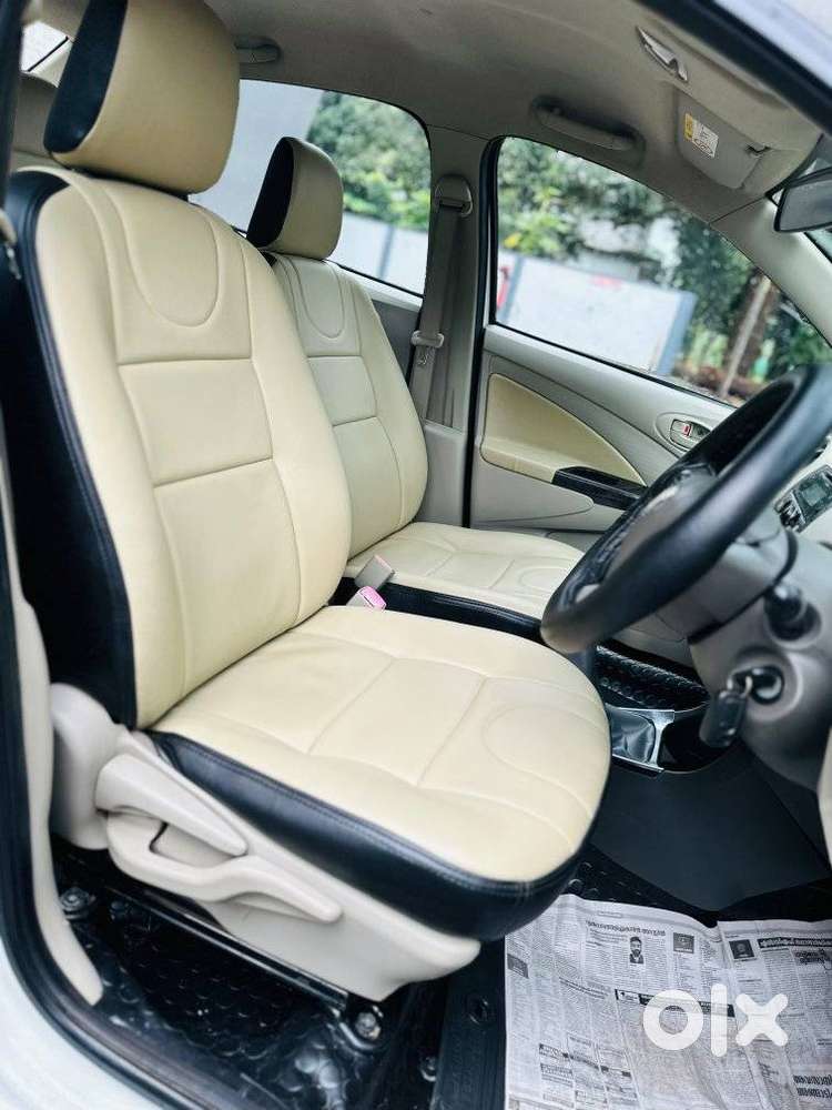 Toyota Etios Vx Limited Edition, 2016, Petrol