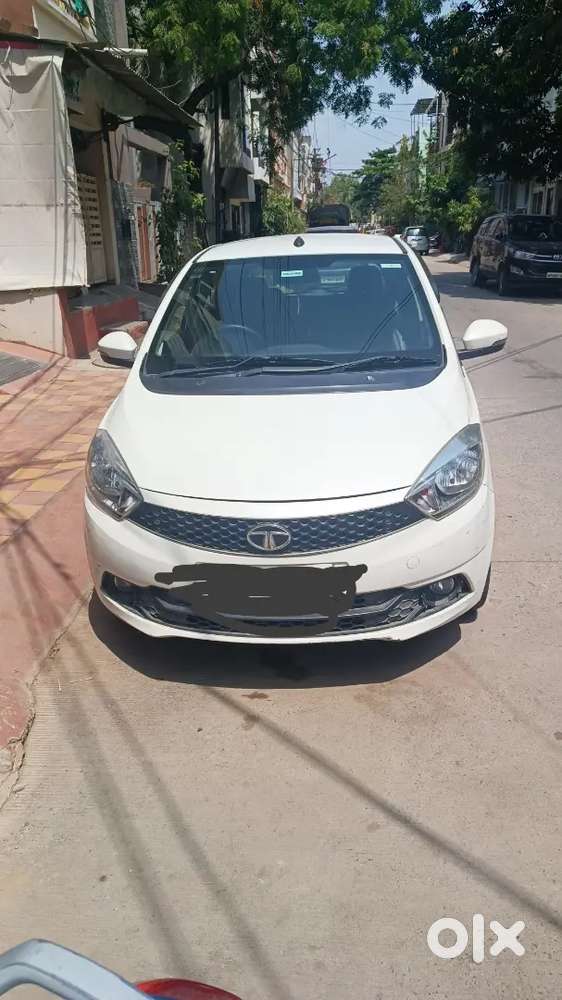 Tata Tiago 2017 Petrol Well Maintained