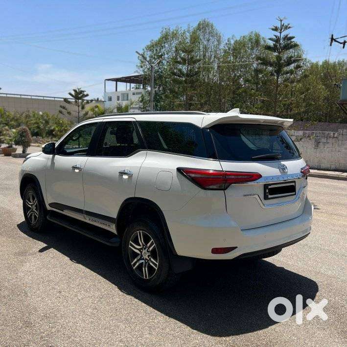 Toyota Fortuner 4x2 Mt 2.8 Diesel, 2023, Diesel