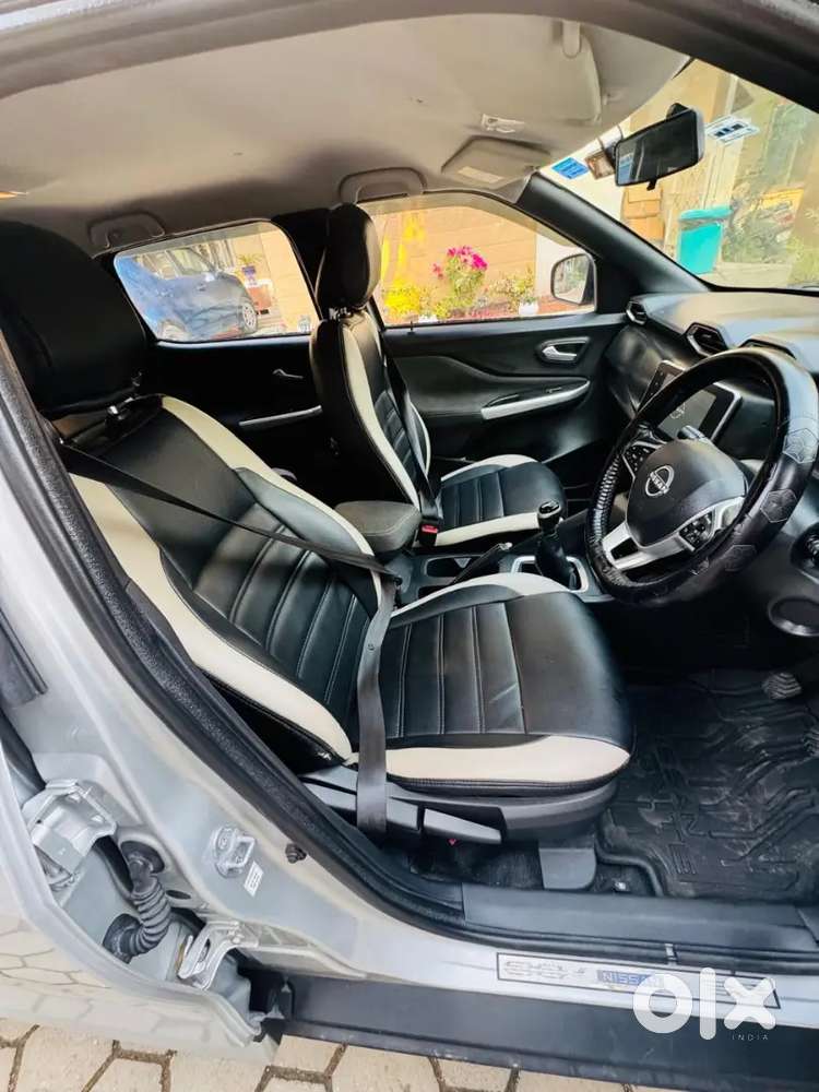 Nissan Magnite Showroom Track