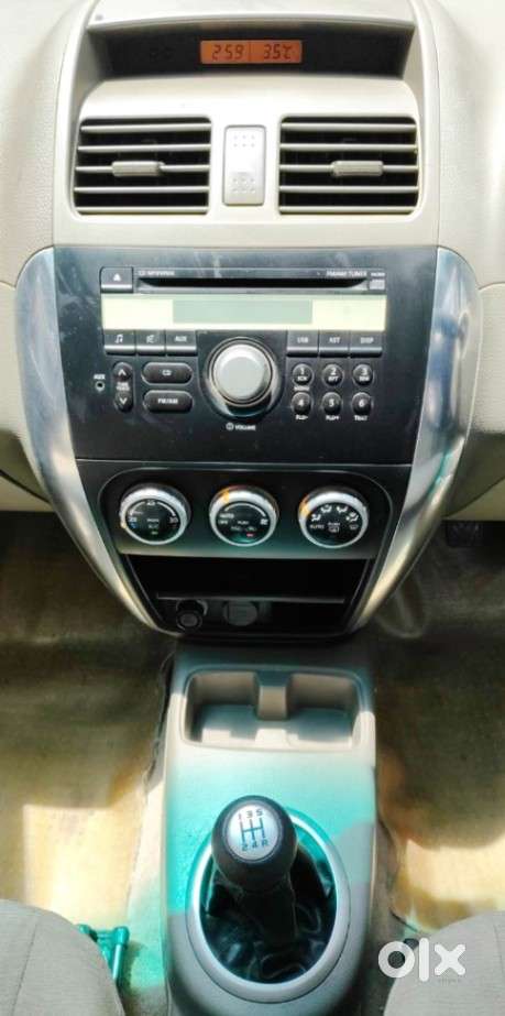 Maruti Suzuki Sx4 Zxi Mt Bsiv, 2010, Petrol