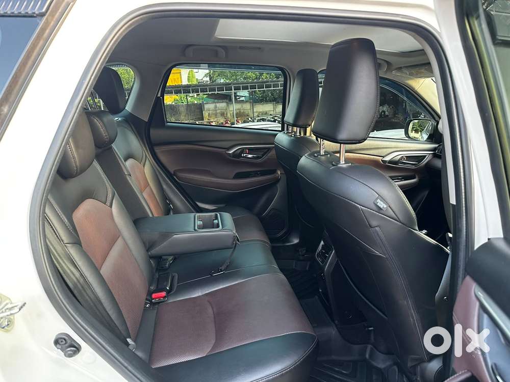 Maruti Suzuki Grand Vitara 1.5 Alpha Smart Hybrid, 2024, Petrol