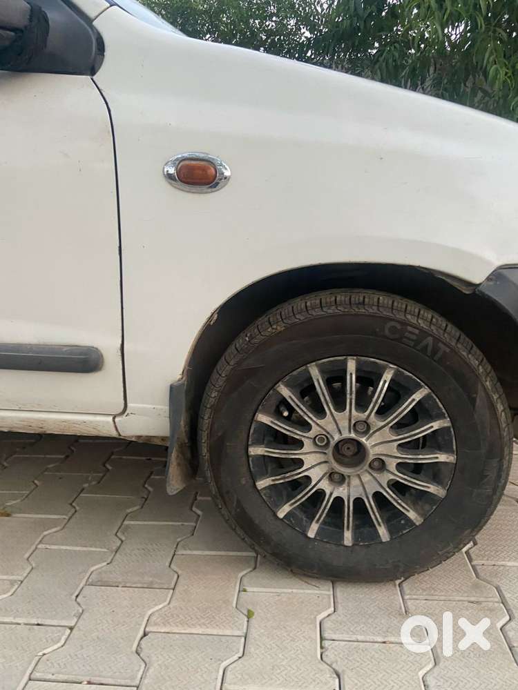 Condition Okh Hai 4 Tyre New Good Condition Aal Okh Service