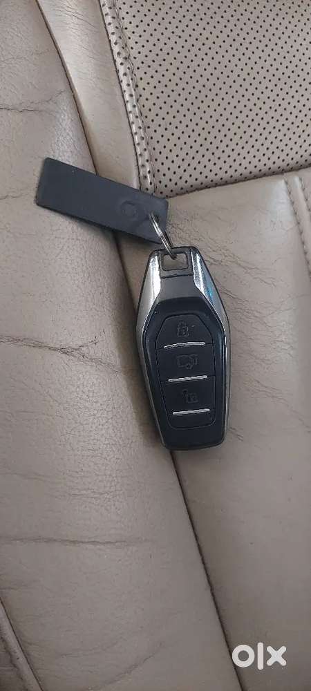 Mahindra Xuv500 2019 Diesel 90000 Km Driven