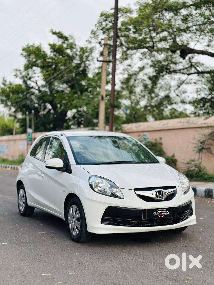Honda Brio S Mt, 2016, Petrol