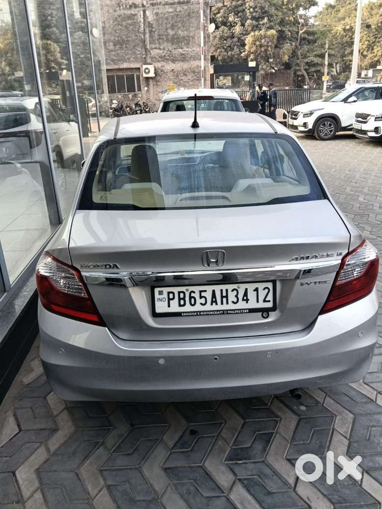 Honda Amaze Petrol 2016