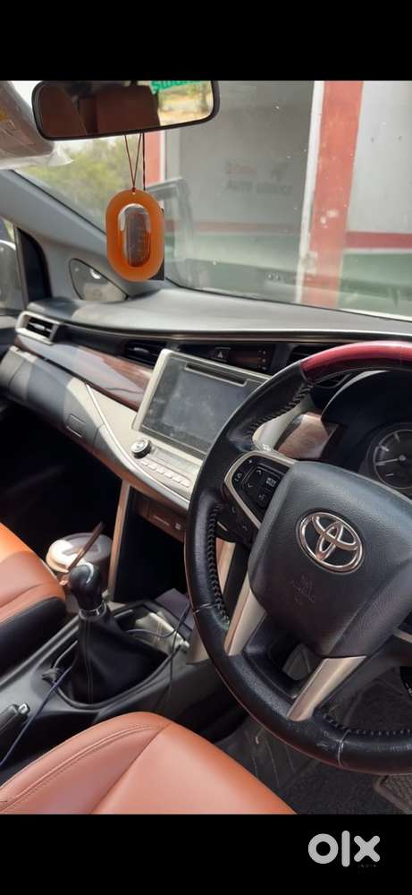 Toyota Innova Crysta 2018 Diesel Well Maintained