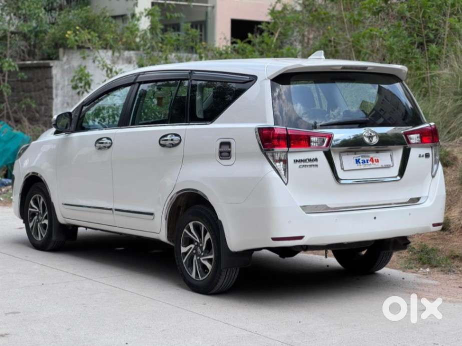 Toyota Innova Crysta 2.4 G Mt 8s, 2021, Diesel