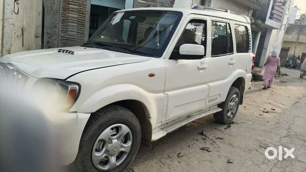Mahindra Scorpio Classic 2011