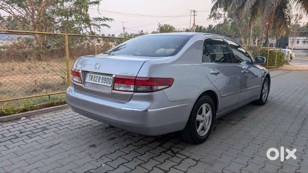 Honda Accord 2004