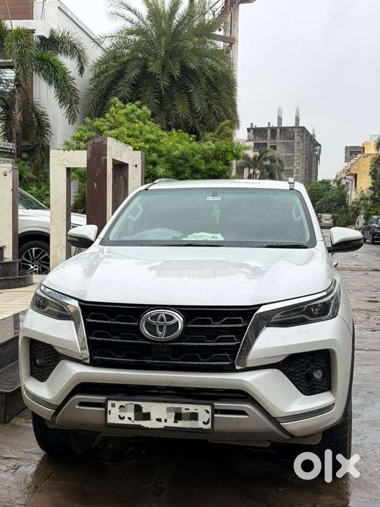 Toyota Fortuner, 2025