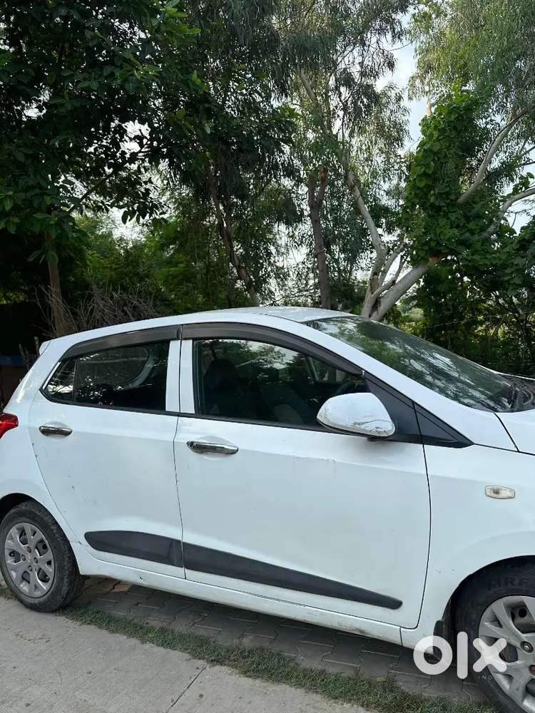 Hyundai Grand I10 Prime 2014 Diesel 80000 Km Driven 
New Insurance