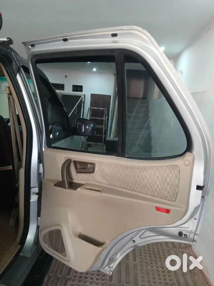 Tata Safari 2011 Diesel 78596 Km Driven