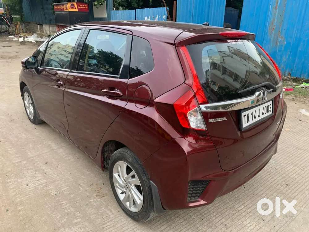 Honda Jazz Cvt 2017 Petrol 61000 Km Driven . Well Maintained.