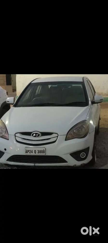 Hyundai Verna Vgt Crdi 2011