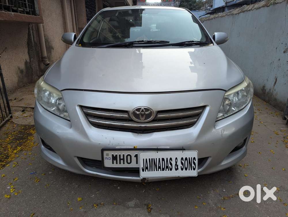 Toyota Corolla Altis 2010-2013 1.8 J, 2010, Petrol