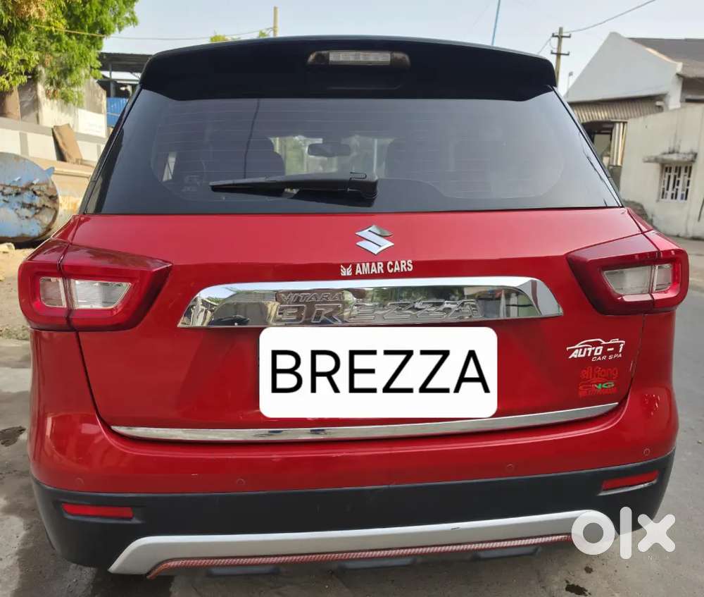 Maruti Suzuki Brezza Zxi Plus Petrol + Cng