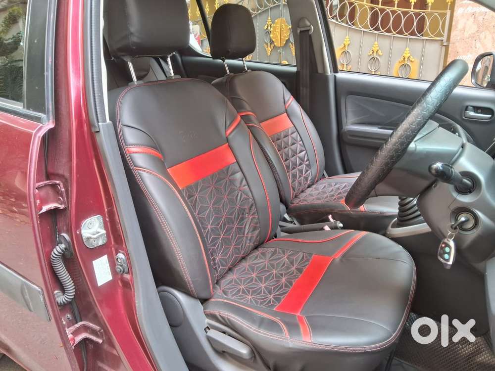 Maruti Suzuki Ritz Vxi, 2011, Petrol