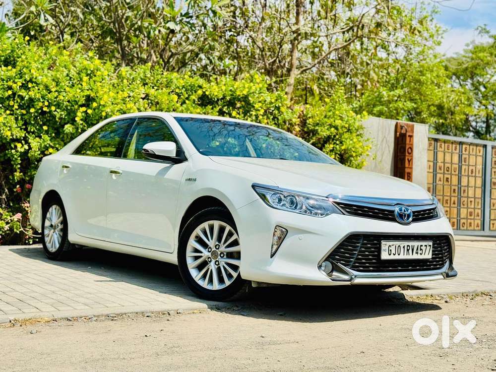 Toyota Camry Hybrid 2.5, 2016, Petrol