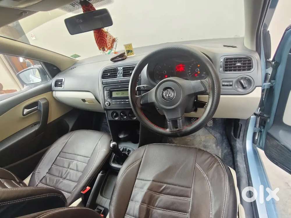 Volkswagen Crosspolo 2012 Car