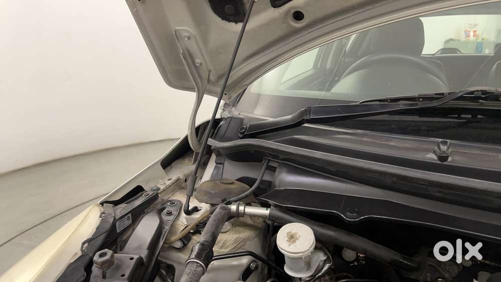 Maruti Suzuki Swift Vvt Vxi, 2016, Petrol
