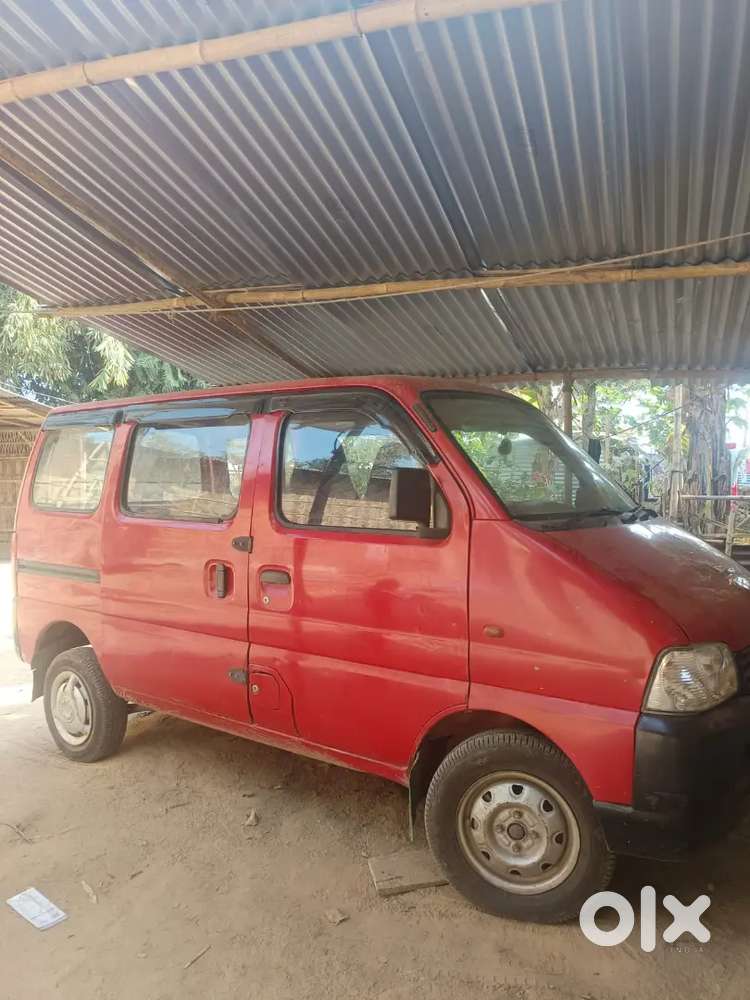 Maruti Suzuki Eeco 2011 Petrol 92000 Km Driven, Well Maintain