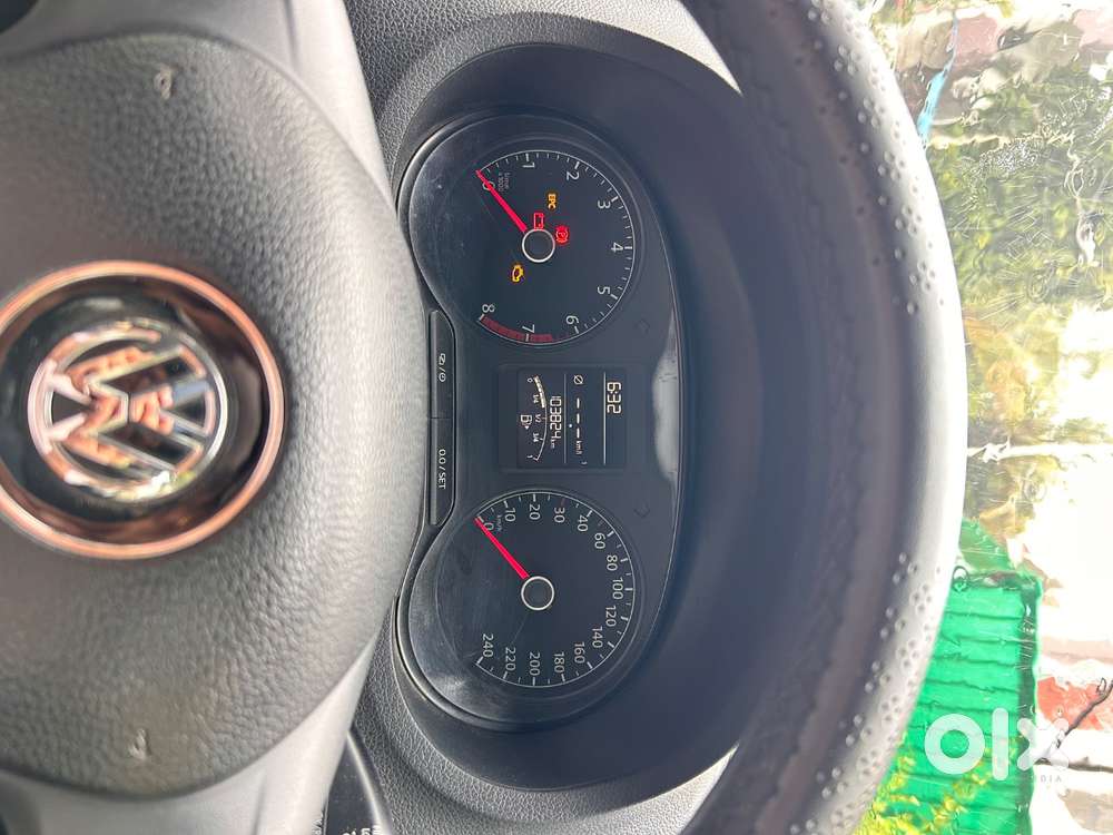 Vw Polo Petrol Loaded With All Features, Well Maintained New Condition