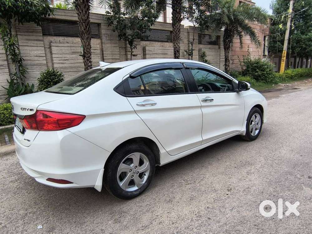 Honda City V Petrol Cvt, 2016, Petrol