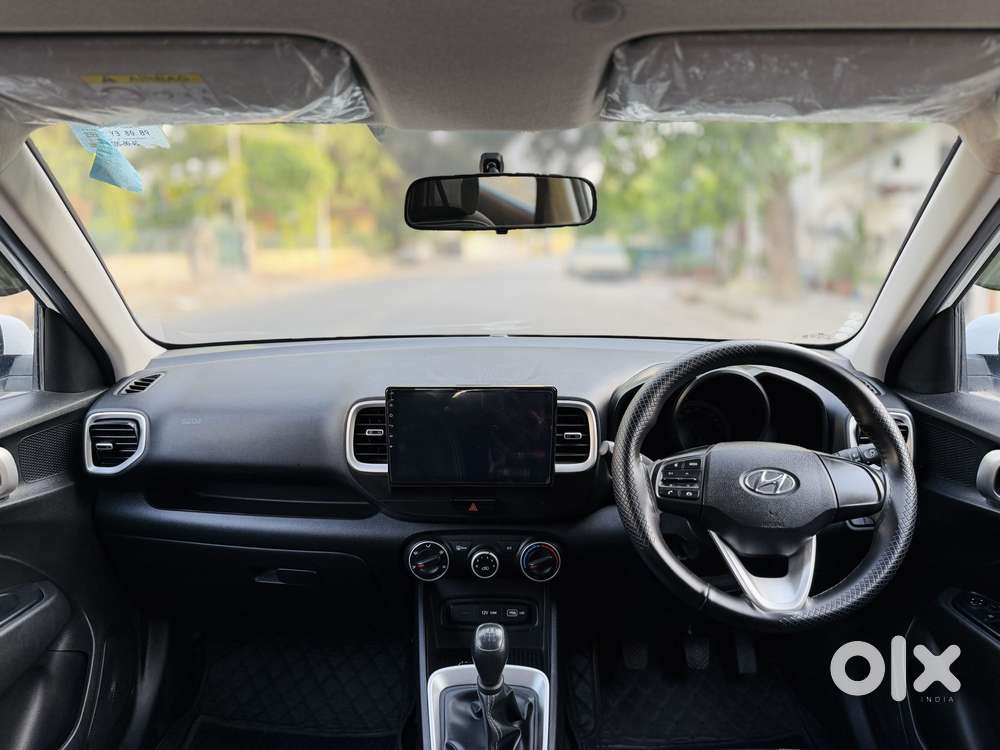 Hyundai Venue S 1.2 Petrol, 2022, Petrol
