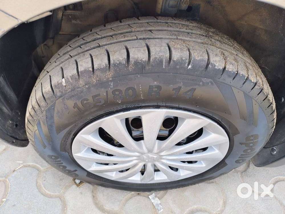 Maruti Suzuki Swift Vxi + Manual, 2017, Petrol