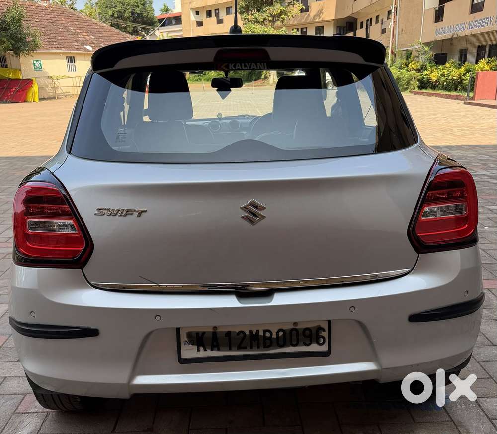 Maruti Suzuki Swift 1.2 Vxi (o), 2021, Petrol