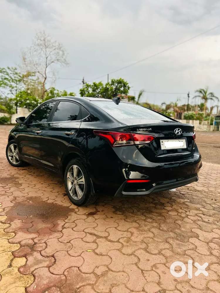 Hyundai Verna 2018 Verna 1.6 Vtvt Sx(o)top Model Sunroof Petrol