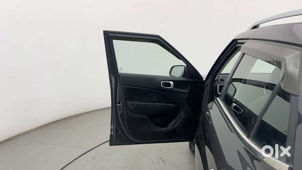 Hyundai Venue Sx Plus Turbo Dct, 2022, Petrol