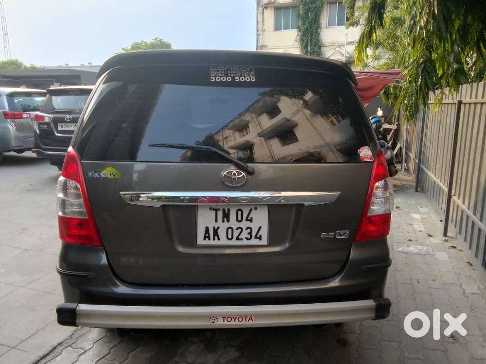Toyota Innova 2.5 Z Diesel 7 Seater, 2012, Diesel