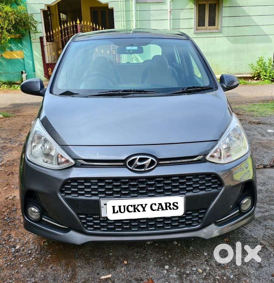Hyundai Grand I10 Sportz, 2017, Petrol