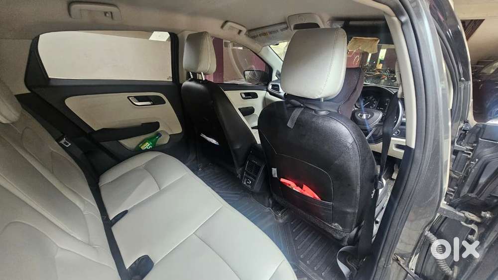 2022 Tata Altroz Petrol Manual