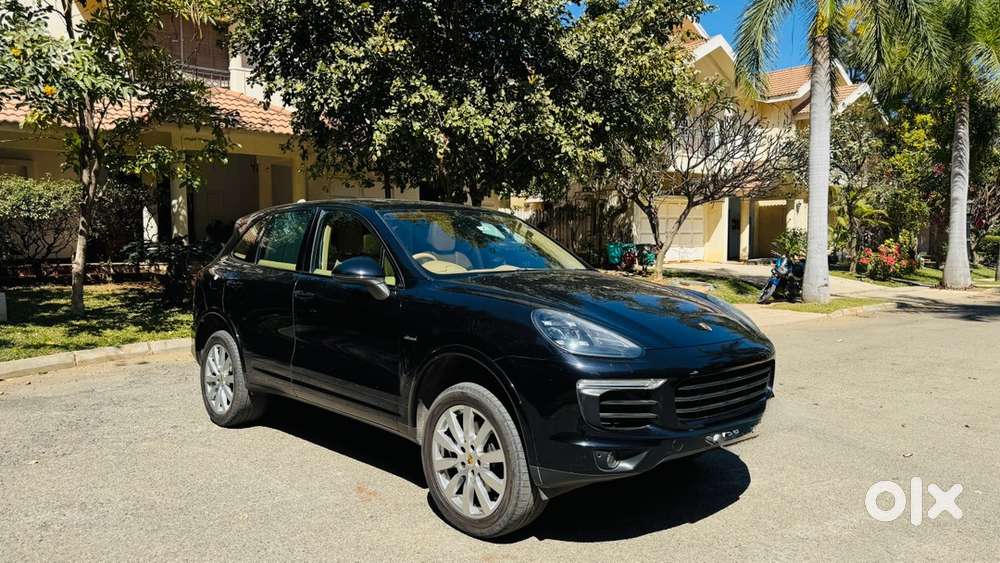 Porsche Cayenne 2017 Diesel Well Maintained