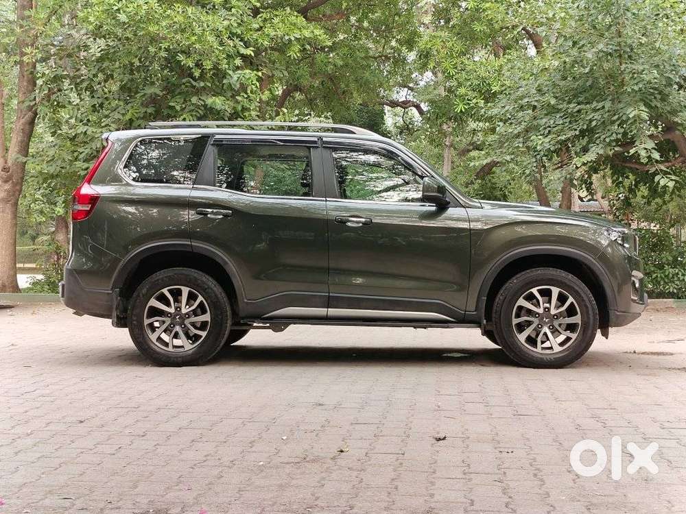 Mahindra Scorpio-n 2.0 Z8 Petrol At 7 Str, 2022, Petrol